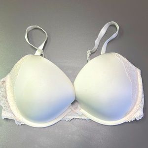 Victoria’s Secret Dream Angels Push-up- 34DD